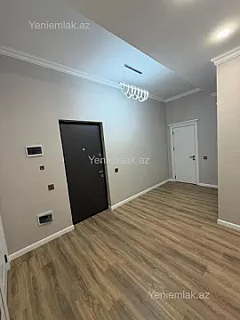 Satılır 3 otaqlı yeni tikili 83 m²