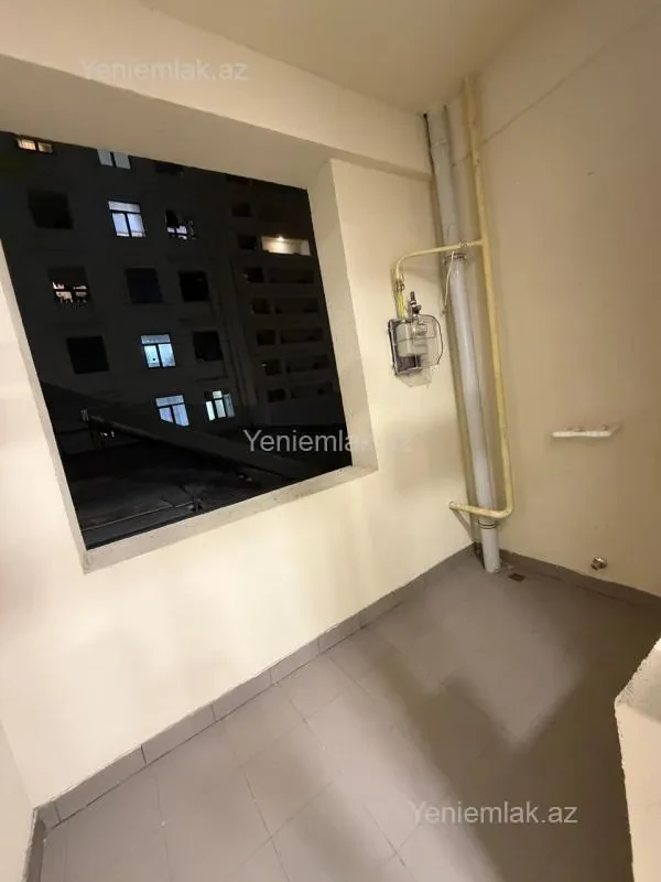 Satılır 3 otaqlı yeni tikili 83 m²