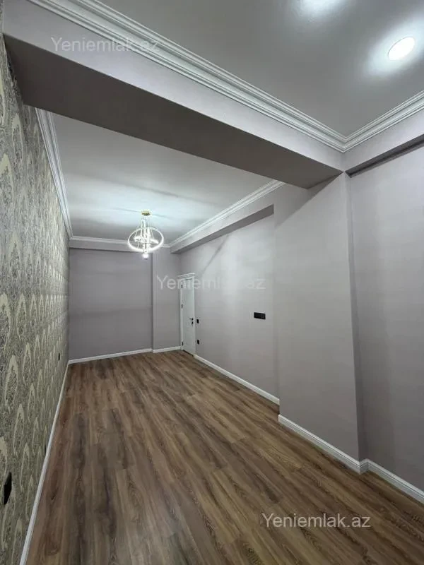 Satılır 3 otaqlı yeni tikili 83 m²