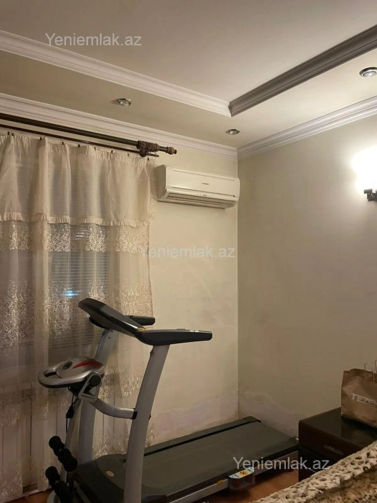 Satılır 3 otaqlı köhnə tikili 100 m²