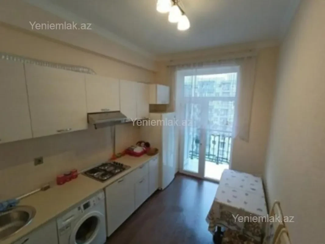 Satılır 2 otaqlı yeni tikili 60 m²