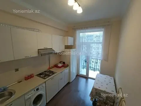 Satılır 2 otaqlı yeni tikili 60 m²