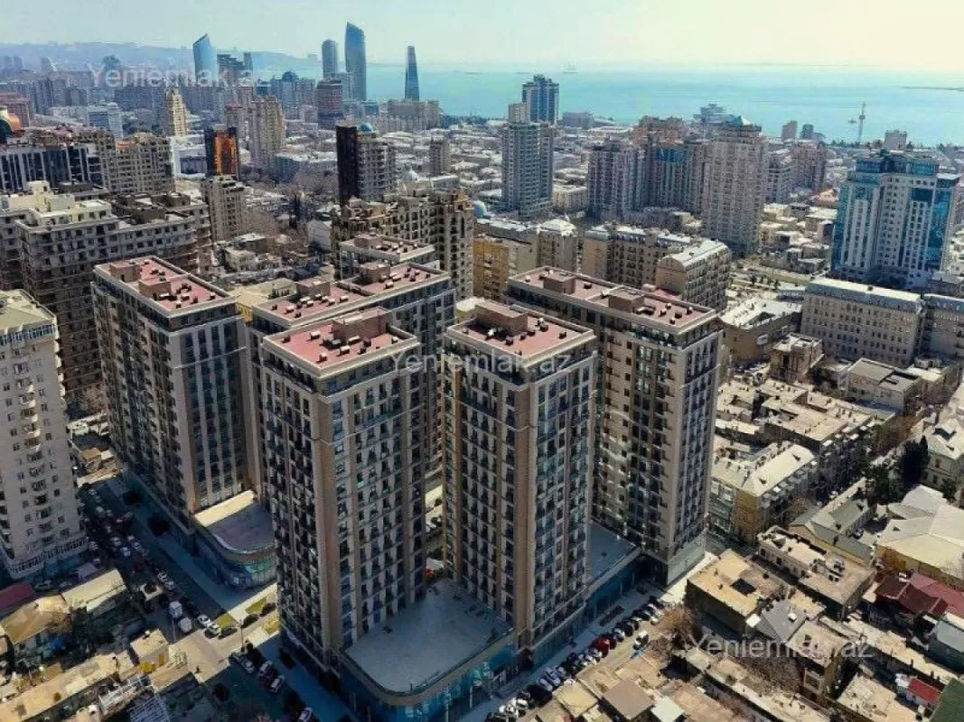 Satılır 5 otaqlı yeni tikili 268 m²