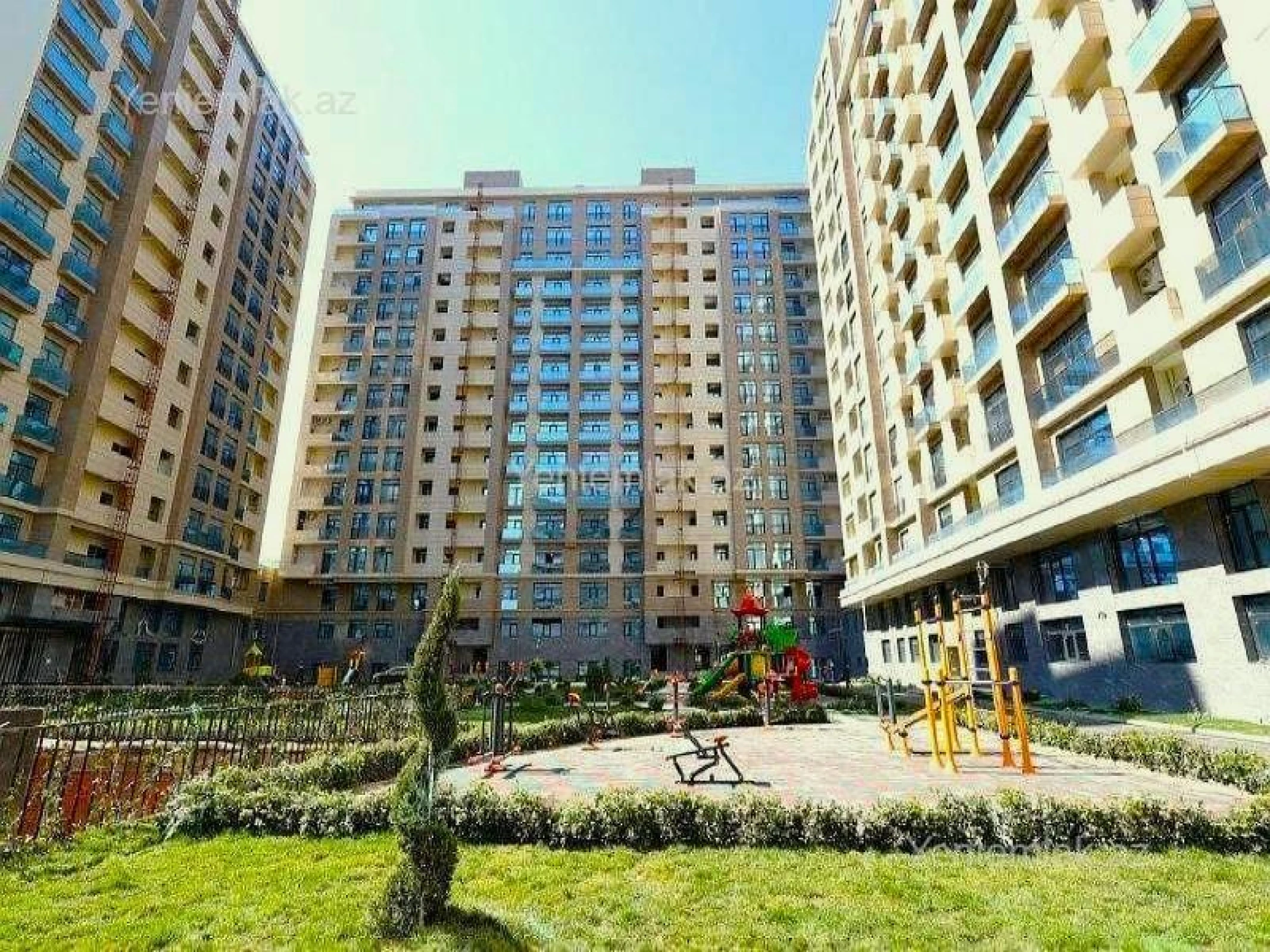 Satılır 5 otaqlı yeni tikili 268 m²