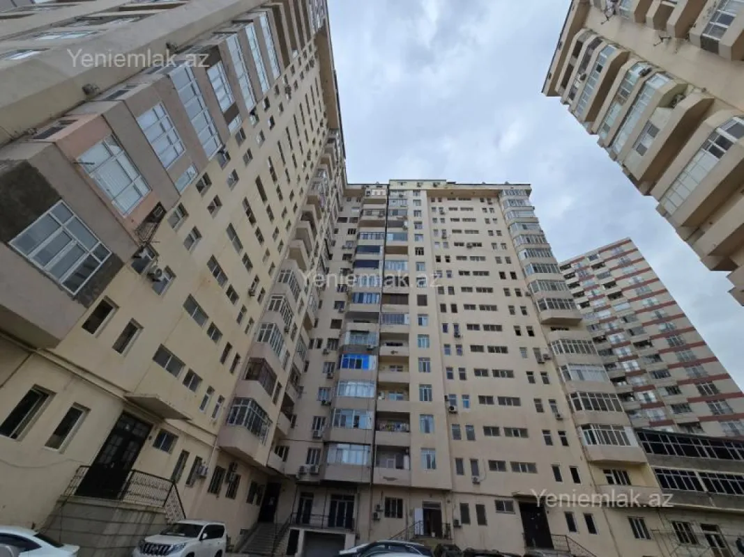 Satılır 3 otaqlı yeni tikili 103 m²
