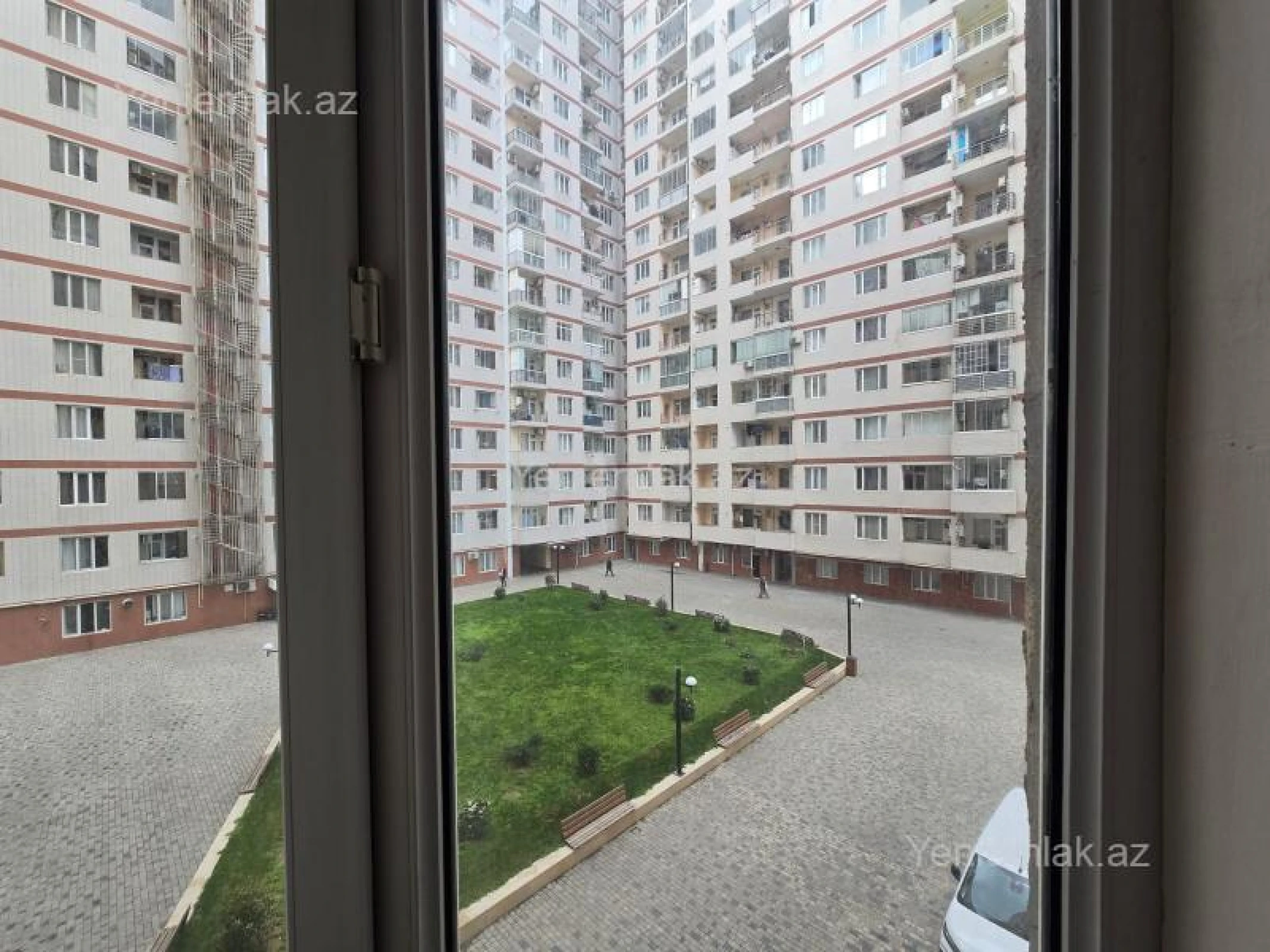 Satılır 3 otaqlı yeni tikili 103 m²