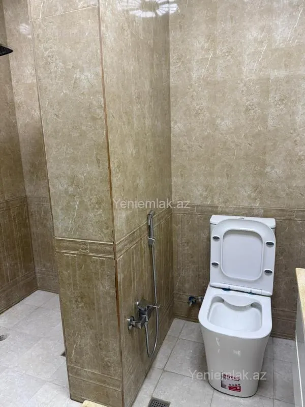 Satılır 3 otaqlı yeni tikili 103 m²