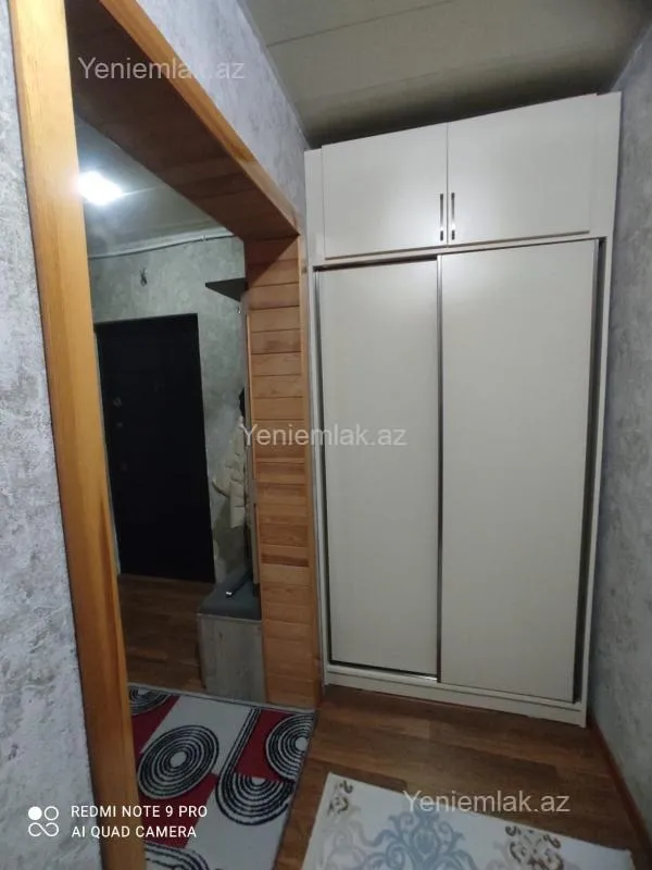 Satılır 4 otaqlı köhnə tikili 85 m²