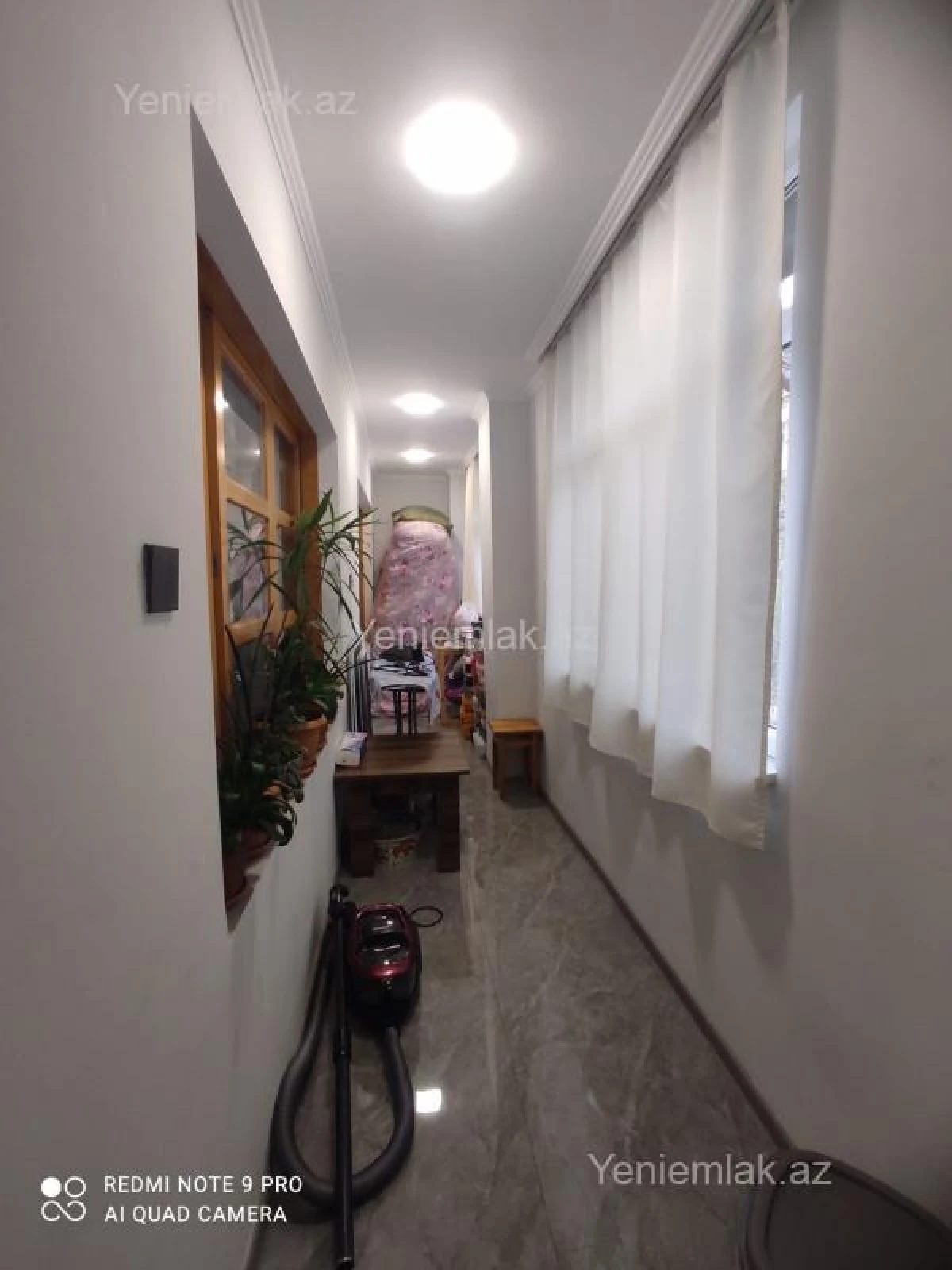 Satılır 4 otaqlı köhnə tikili 85 m²