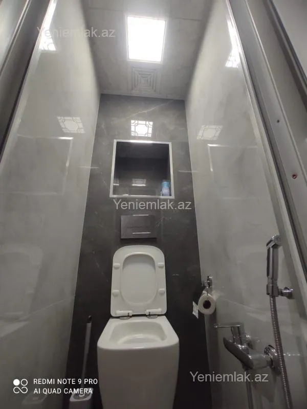 Satılır 4 otaqlı köhnə tikili 85 m²