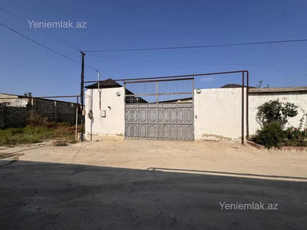 Satılır 1 otaqlı obyekt 240 m²