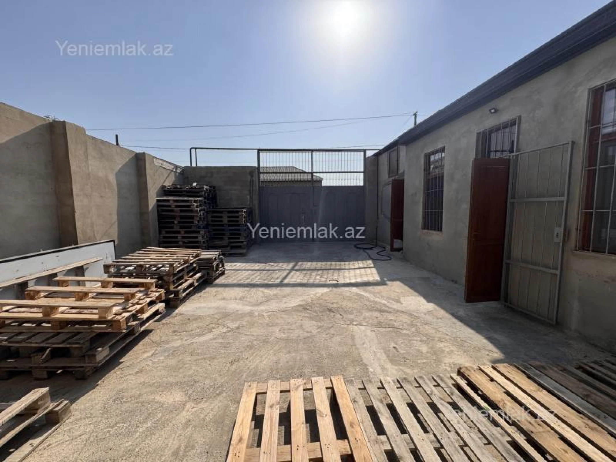 Satılır 1 otaqlı obyekt 240 m²
