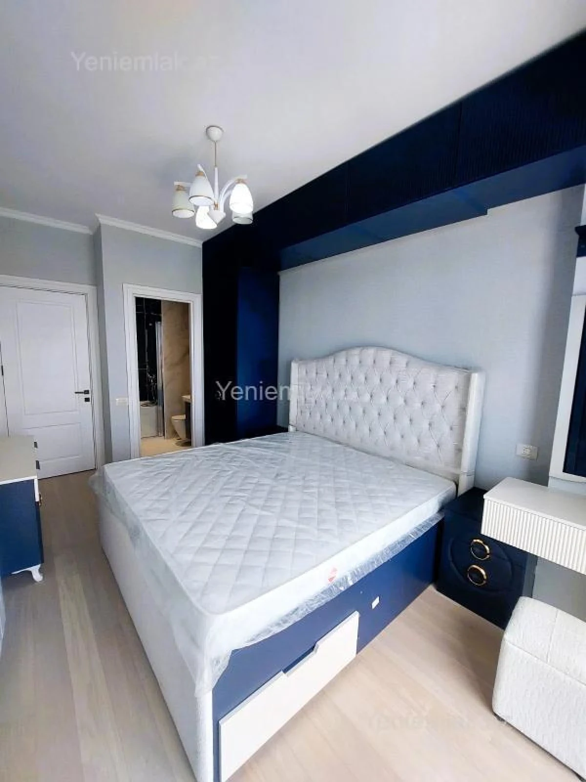 Satılır 3 otaqlı yeni tikili 85 m²