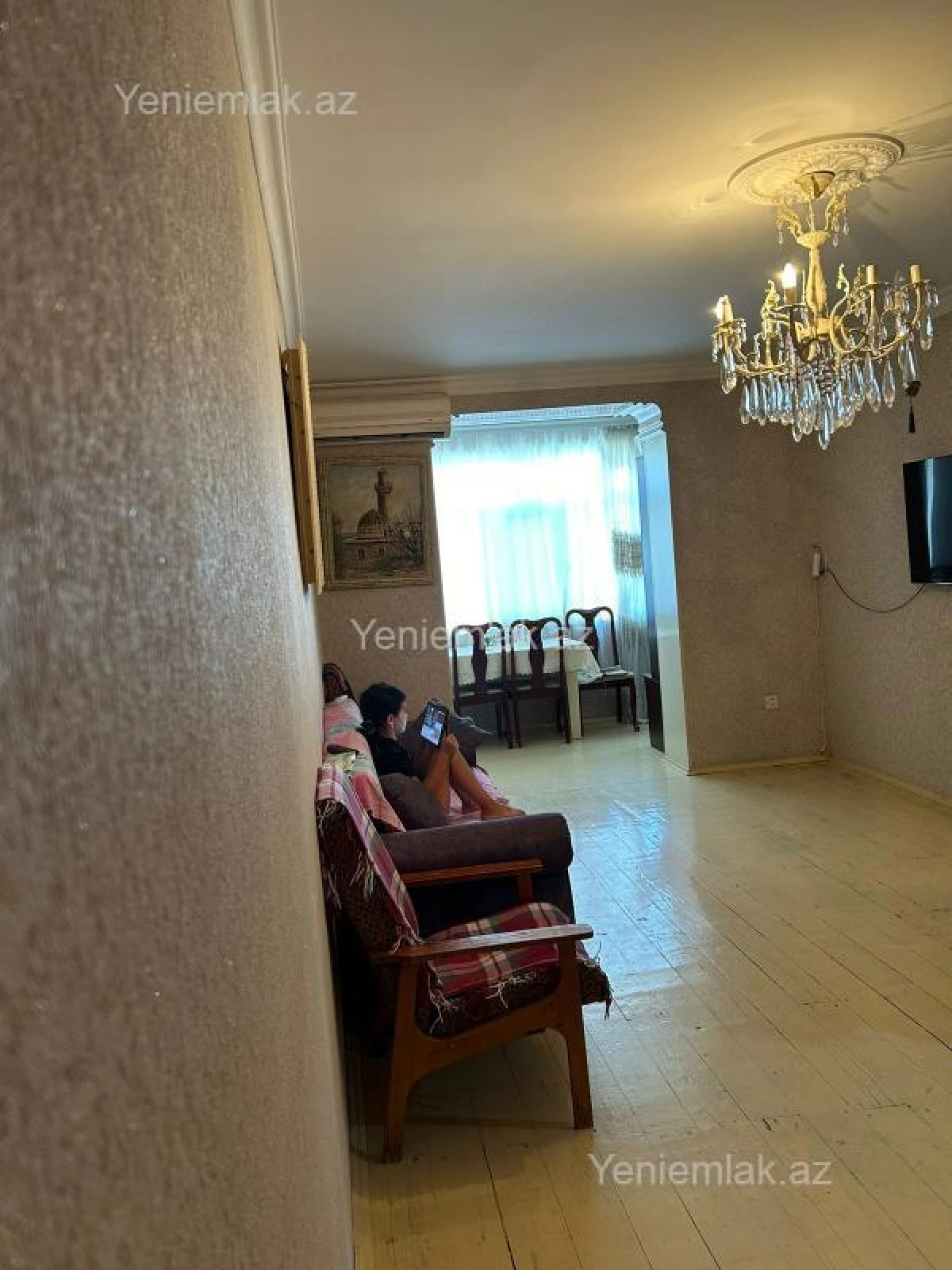 Satılır 3 otaqlı köhnə tikili 95 m²