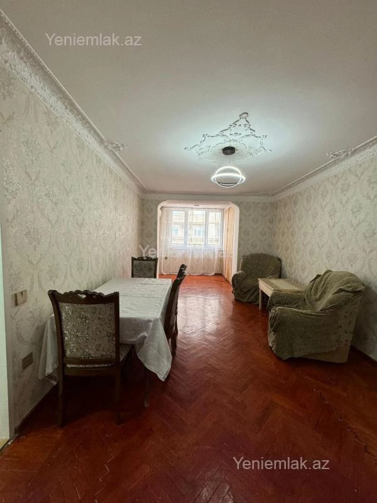 Satılır 2 otaqlı köhnə tikili 50 m²