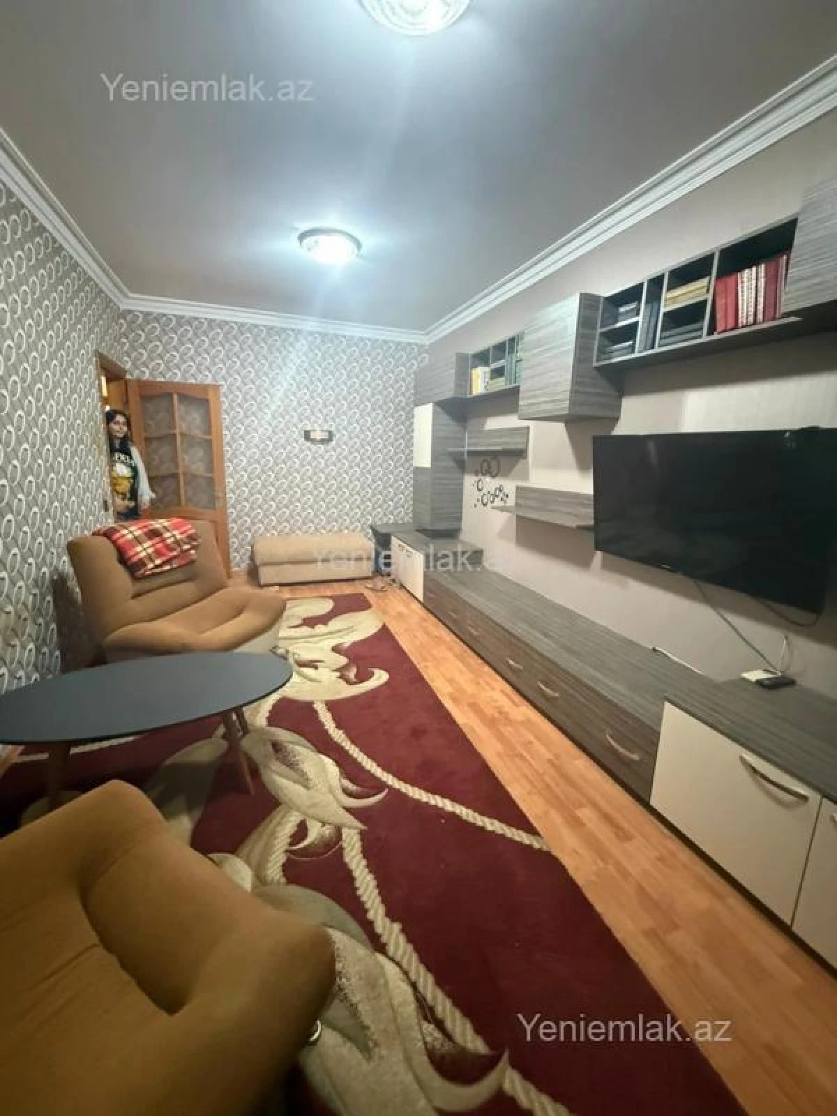 Satılır 2 otaqlı köhnə tikili 55 m²