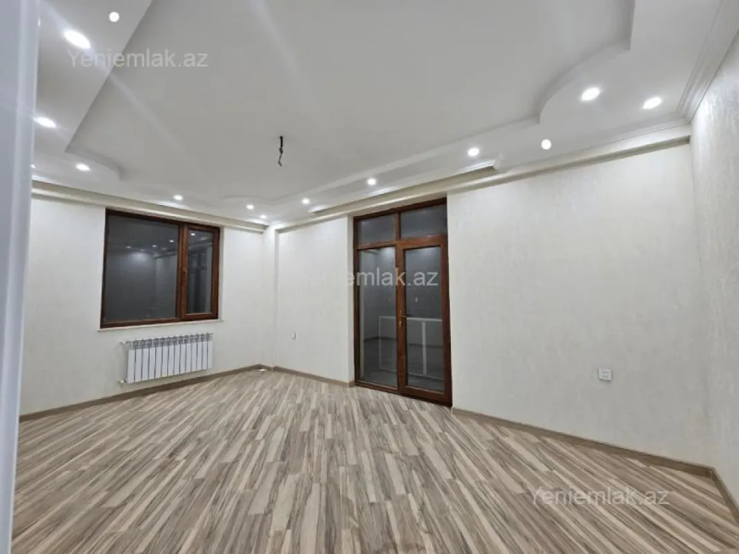 Satılır 3 otaqlı yeni tikili 114 m²