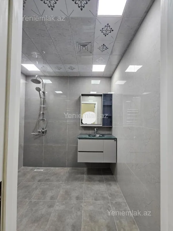 Satılır 3 otaqlı yeni tikili 114 m²