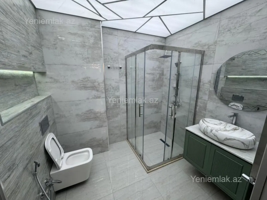 Satılır 2 otaqlı yeni tikili 85 m²