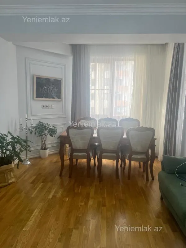 Satılır 3 otaqlı yeni tikili 95 m²