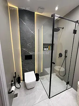 Satılır 3 otaqlı yeni tikili 135 m²