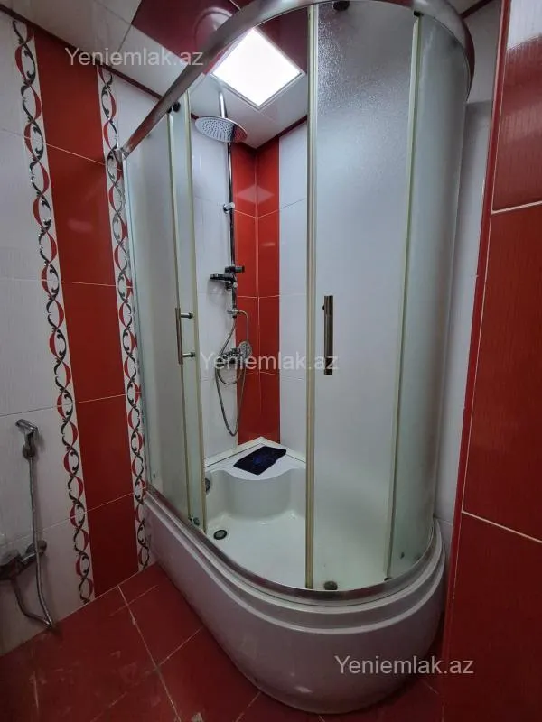 Satılır 2 otaqlı köhnə tikili 55 m²