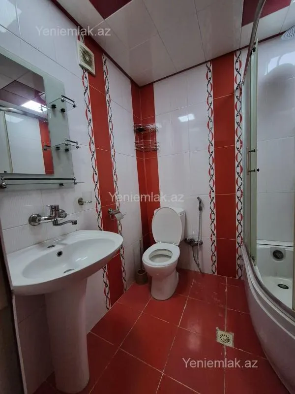 Satılır 2 otaqlı köhnə tikili 55 m²