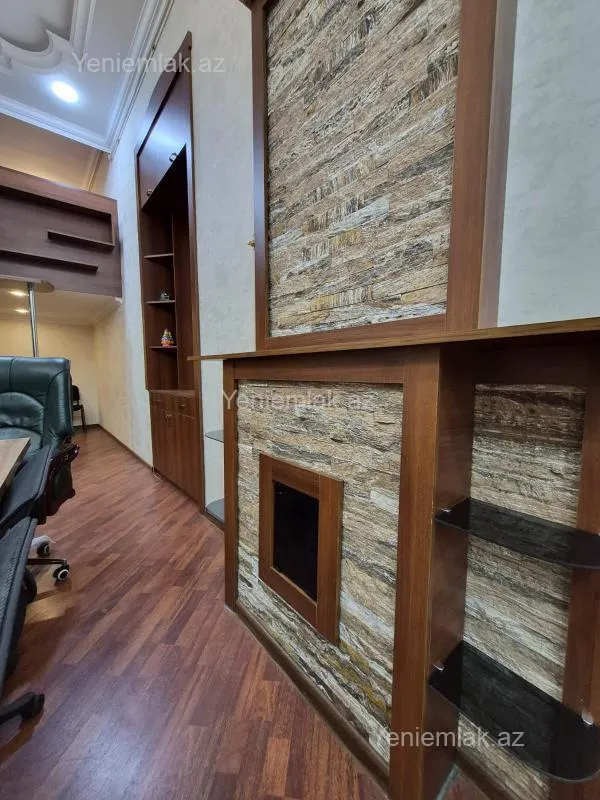 Satılır 2 otaqlı köhnə tikili 55 m²