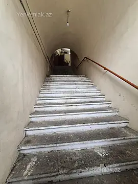 Satılır 2 otaqlı köhnə tikili 55 m²