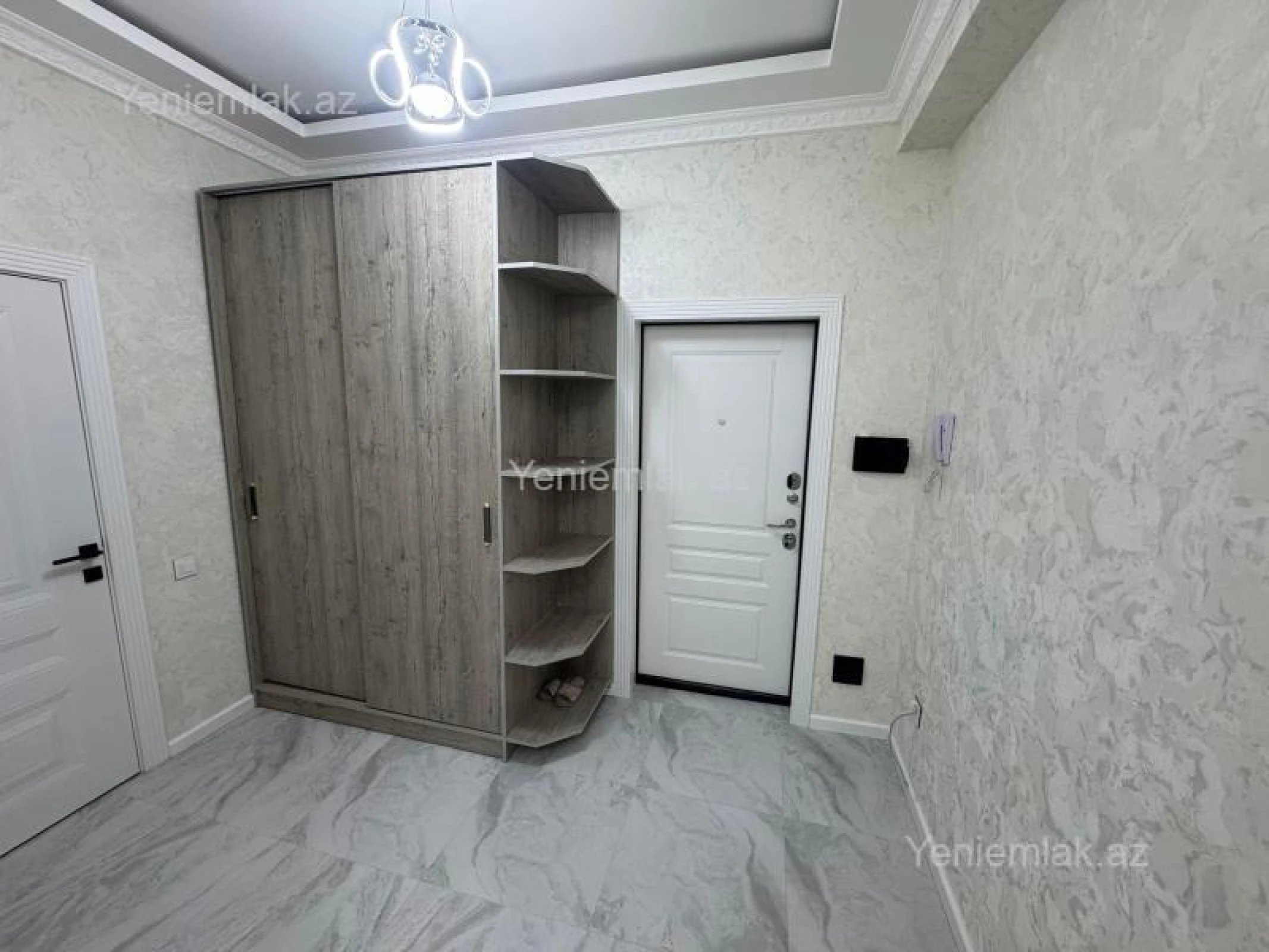 Satılır 2 otaqlı yeni tikili 69 m²
