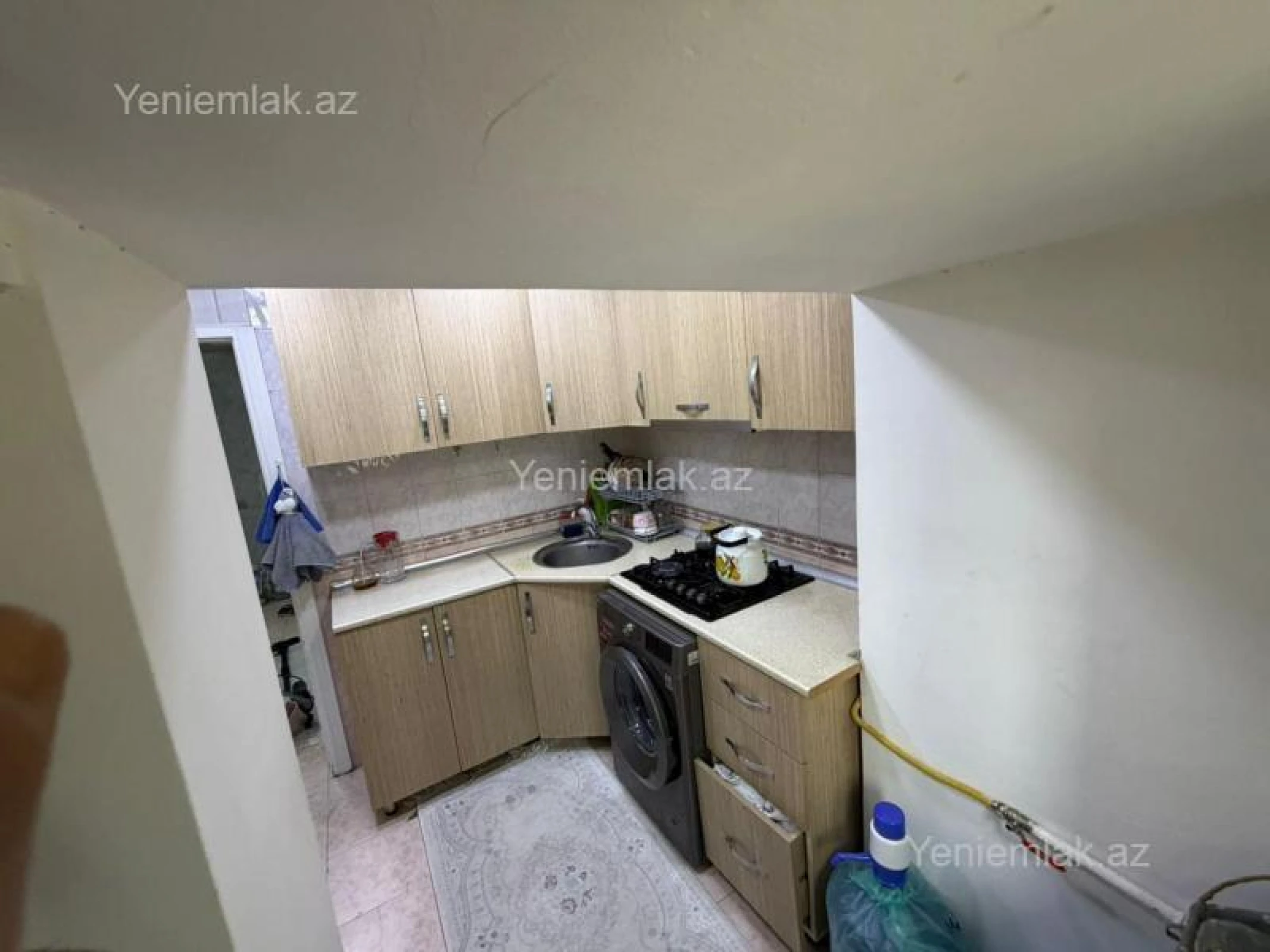 Satılır 3 otaqlı köhnə tikili 65 m²