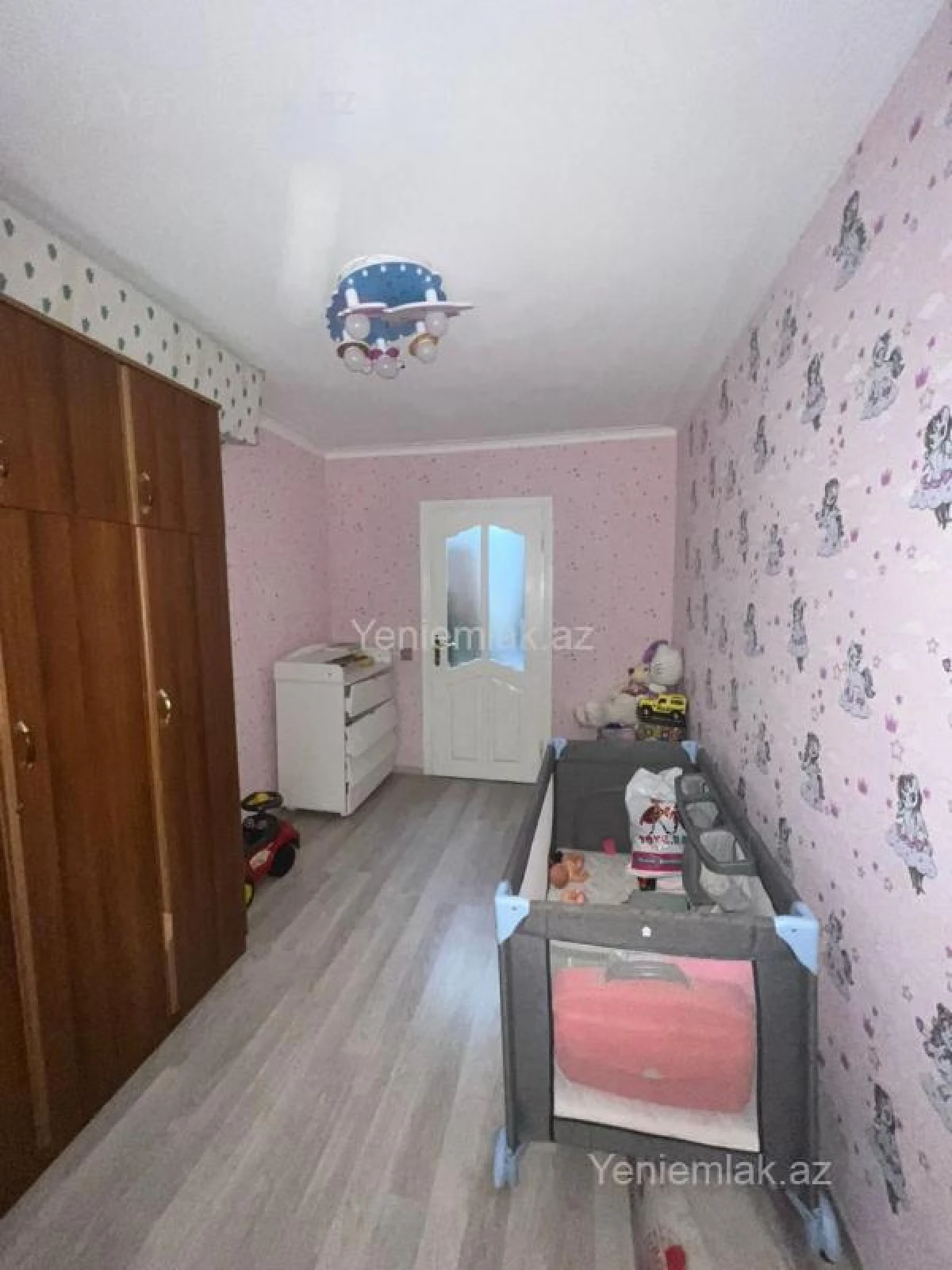 Satılır 3 otaqlı köhnə tikili 65 m²