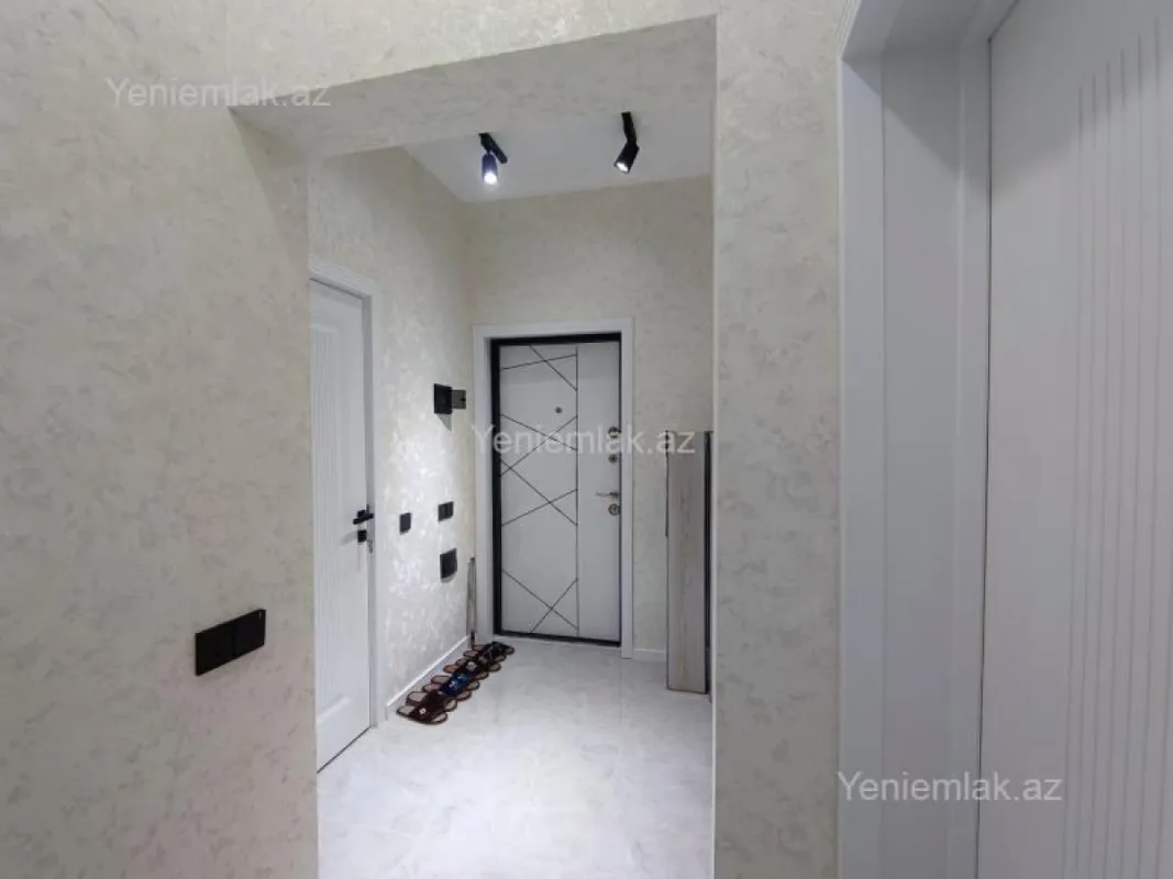 Satılır 2 otaqlı yeni tikili 62 m²