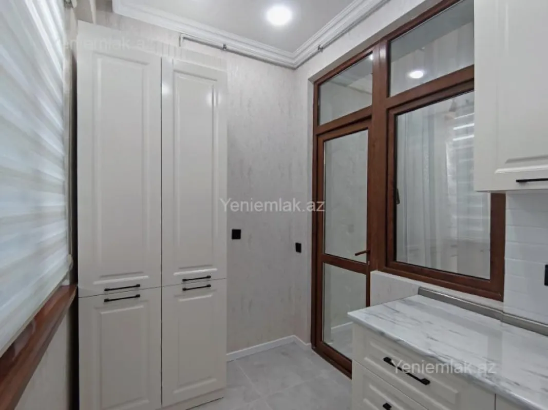 Satılır 2 otaqlı yeni tikili 62 m²