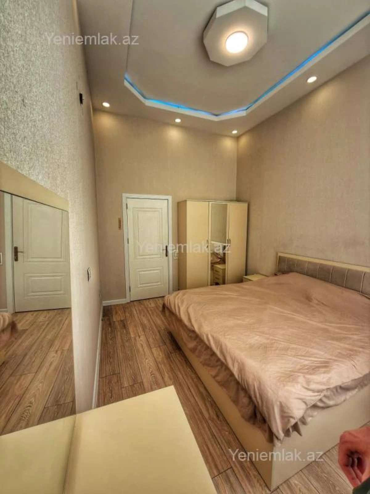 Satılır 2 otaqlı yeni tikili 83 m²