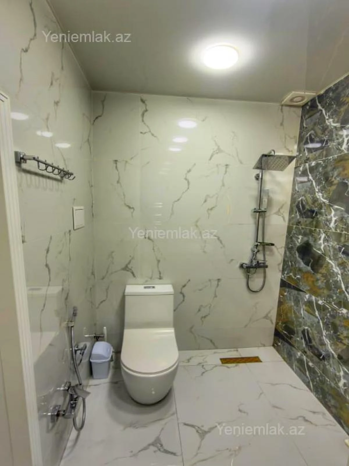 Satılır 2 otaqlı yeni tikili 83 m²