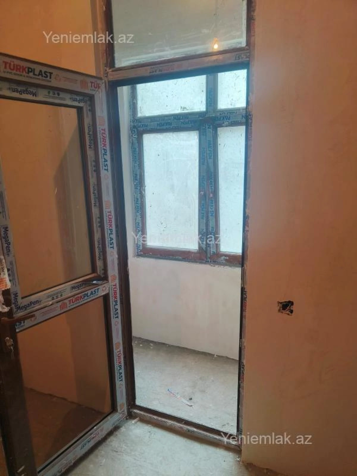 Satılır 3 otaqlı yeni tikili 70 m²