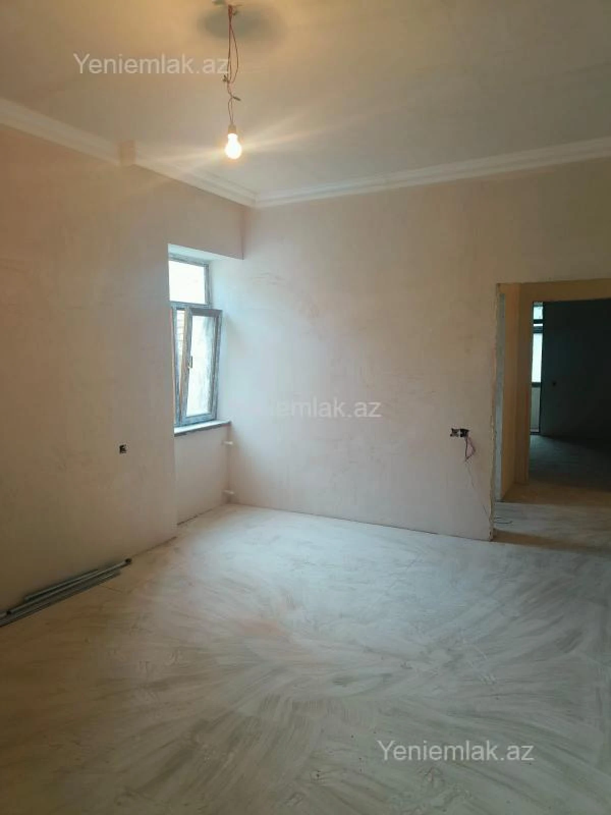 Satılır 3 otaqlı yeni tikili 70 m²