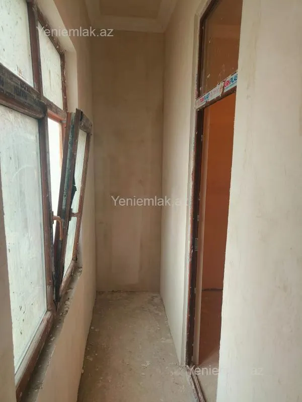 Satılır 3 otaqlı yeni tikili 70 m²