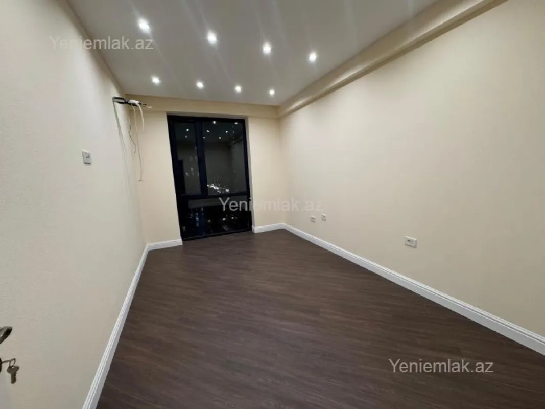 Satılır 4 otaqlı yeni tikili 139 m²