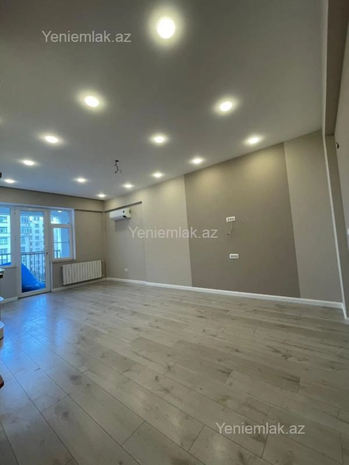 Satılır 3 otaqlı yeni tikili 85 m²