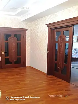 Satılır 4 otaqlı yeni tikili 250.5 m²