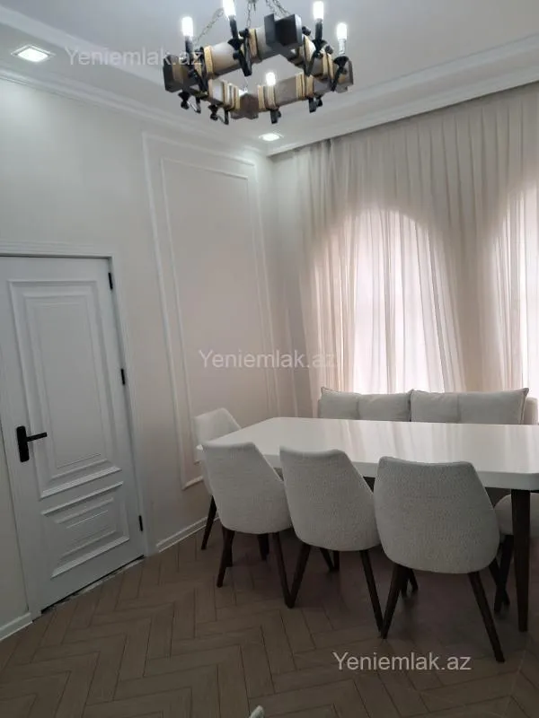 Satılır 4 otaqlı həyət evi 100 m²