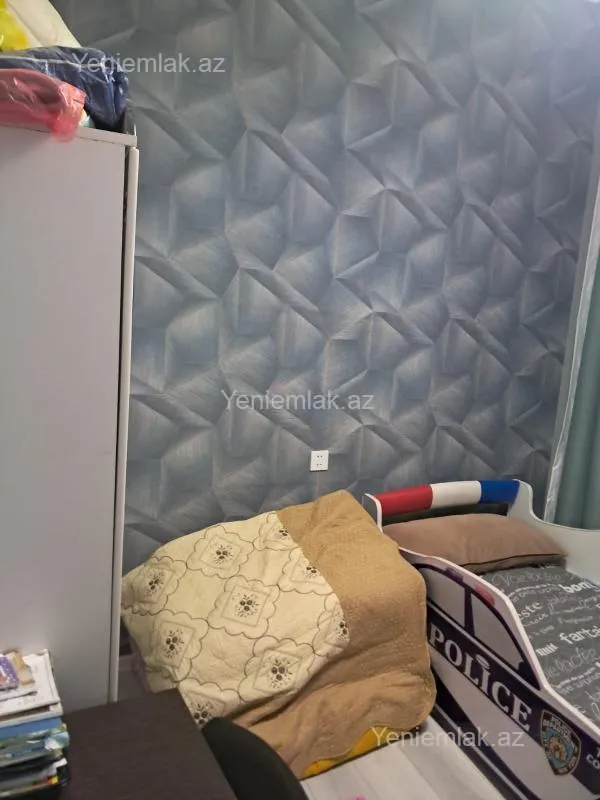 Satılır 4 otaqlı həyət evi 100 m²