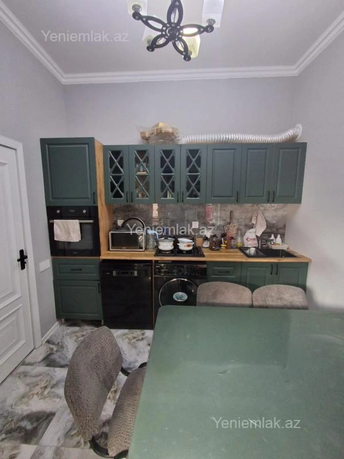 Satılır 4 otaqlı həyət evi 100 m²