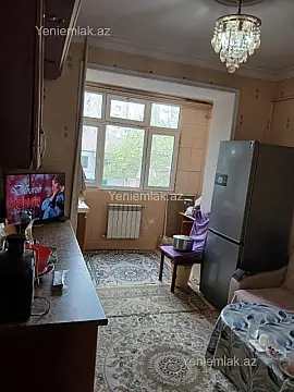Satılır 3 otaqlı köhnə tikili 74 m²
