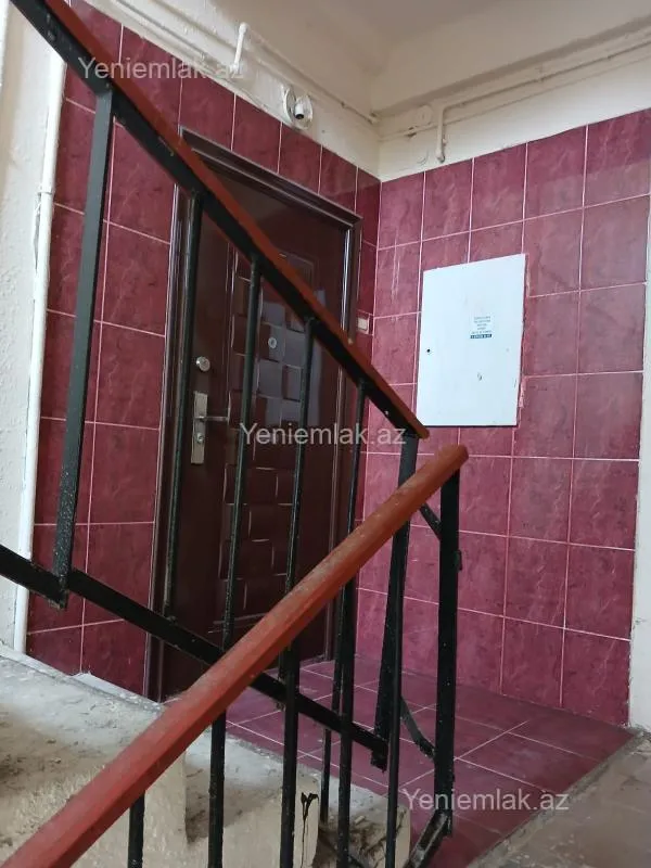 Satılır 3 otaqlı köhnə tikili 74 m²