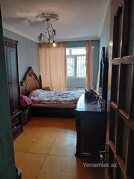 Satılır 3 otaqlı köhnə tikili 74 m²