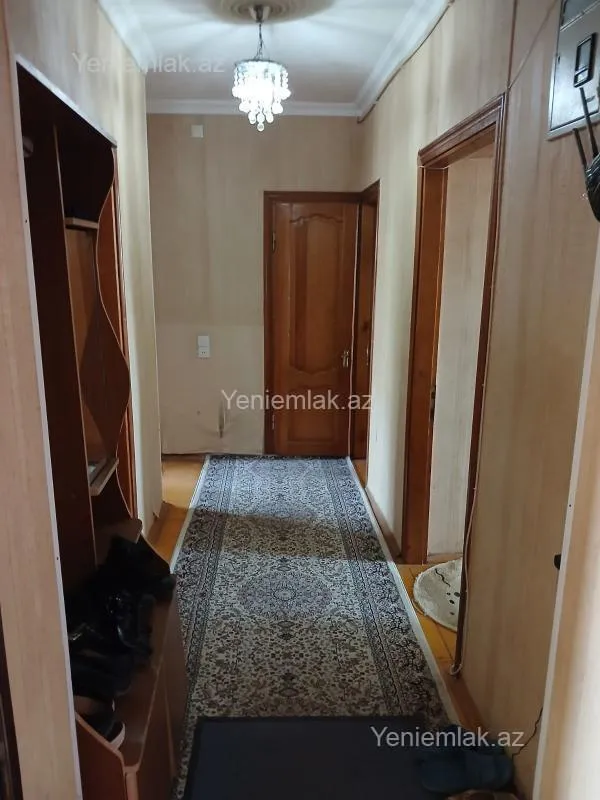 Satılır 3 otaqlı köhnə tikili 74 m²
