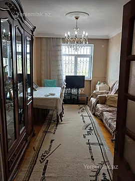 Satılır 3 otaqlı köhnə tikili 74 m²